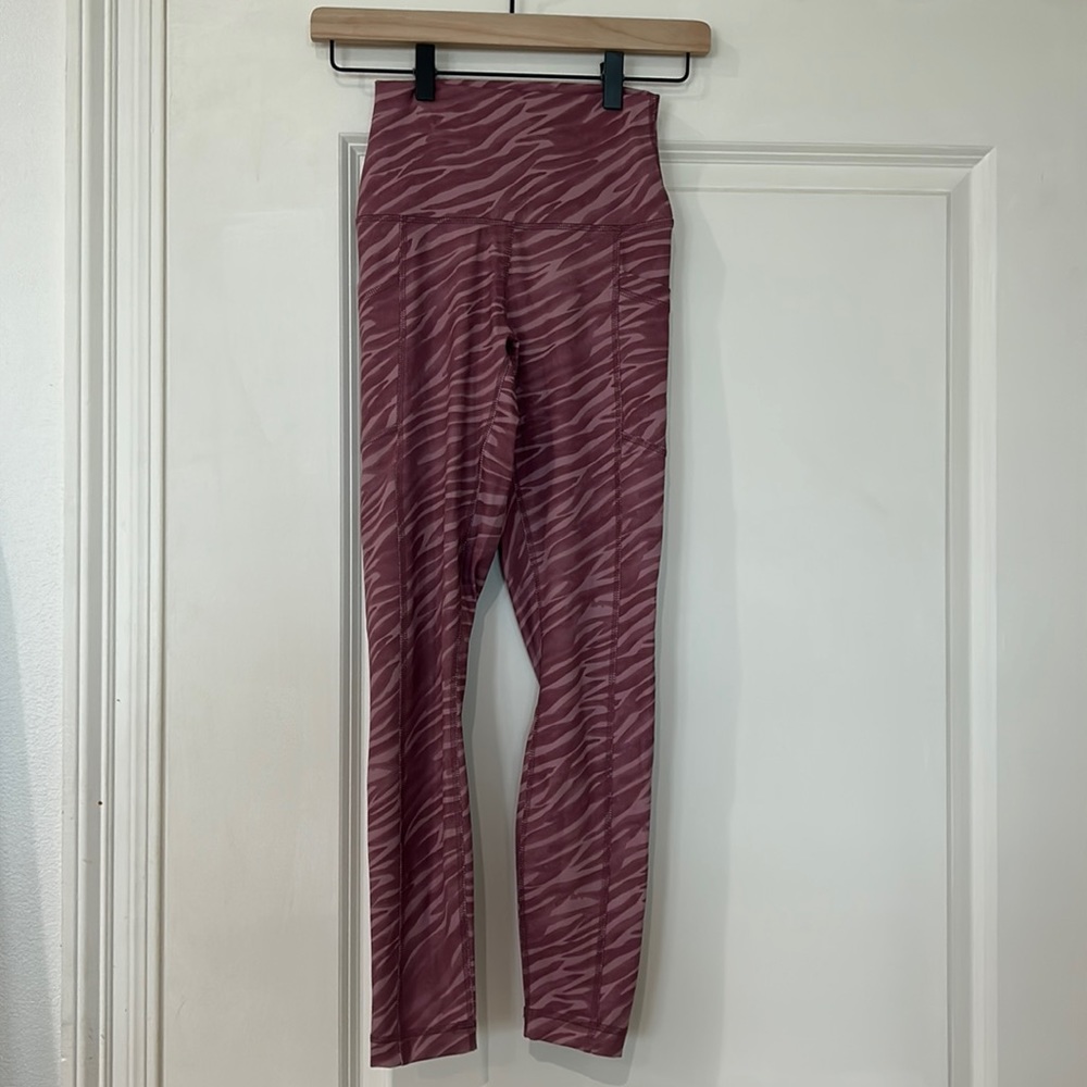 90 degree by Reflex pink zebra leggings size xs